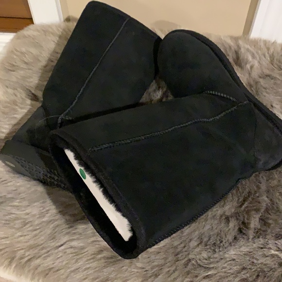 No name - Picture 2 of 5